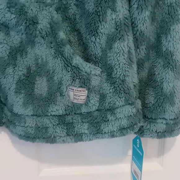 Free Country Butter Pile Faux Fur Full Zip Jacket size - Picture 3 of 4